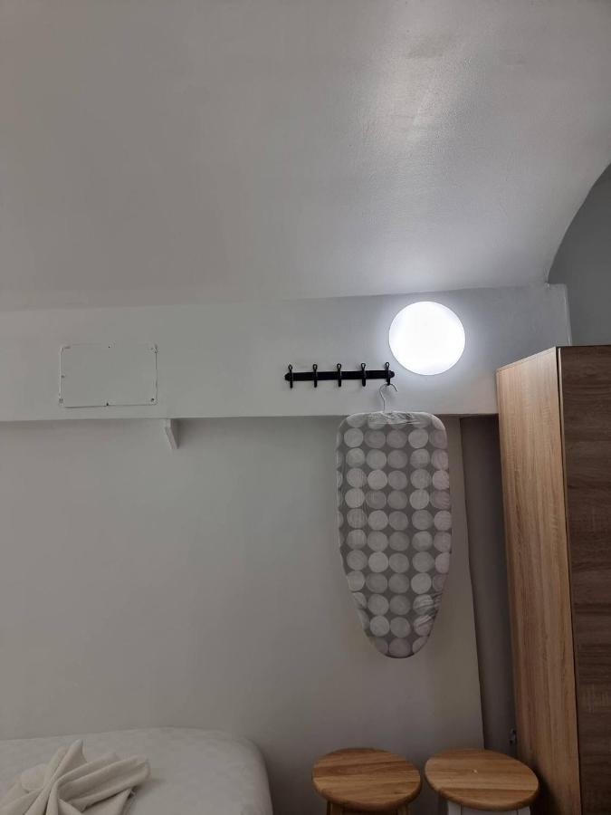F24- Basement Single Studio Near Paddington Apartman London Kültér fotó
